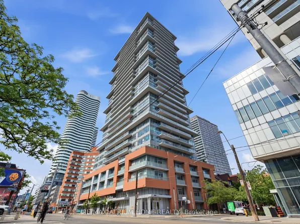 365 Church St #2106, Toronto, ON M5B 0B5