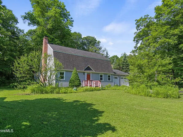 73 Birchwood Ln, Lenox, MA 01240