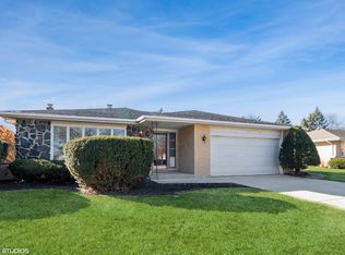 507 Claremont Dr, Downers Grove, IL 60516