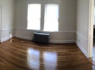571 Hyde Park Ave, Roslindale, MA 02131