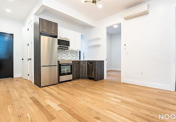 2nd image of 377 S 1st St #3B