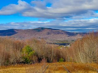 3 & 4 Kitridge Rd, Sumner, ME 04292