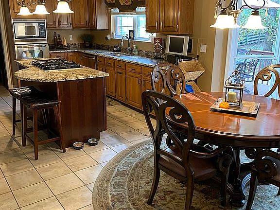 3rd image of 7283 Timbernoll Dr