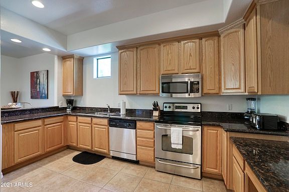2nd image of 13616 N Hamilton Dr #101