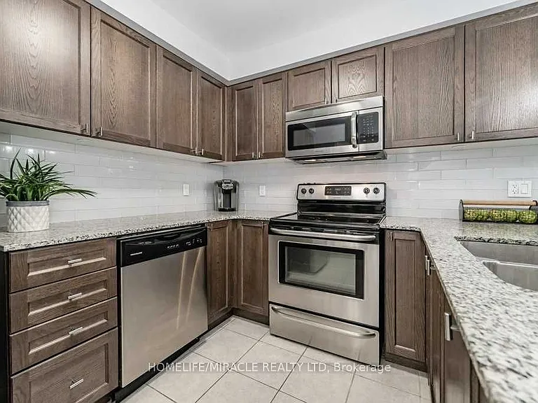 929 Apple Hill Ln — Photo 13