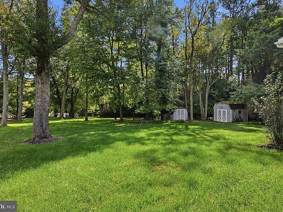 4th image of 134 Tall Pines Rd
