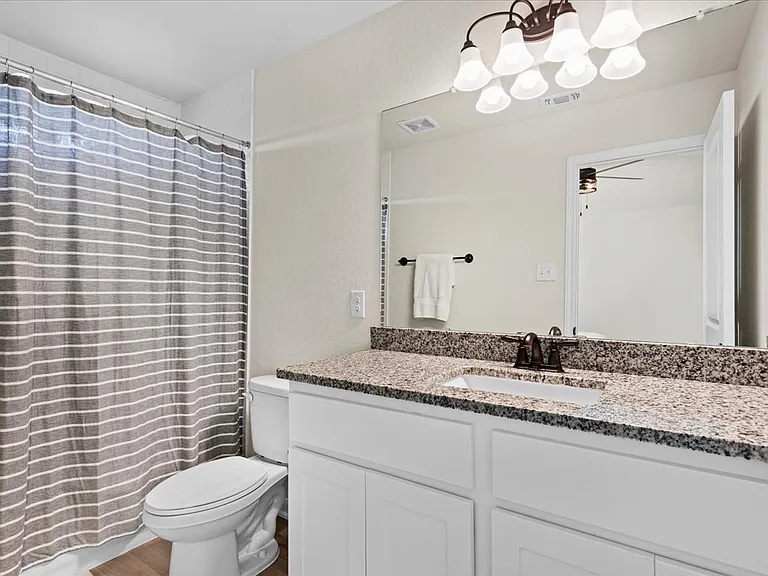 13710 Enzo Gate #102 — Photo 18