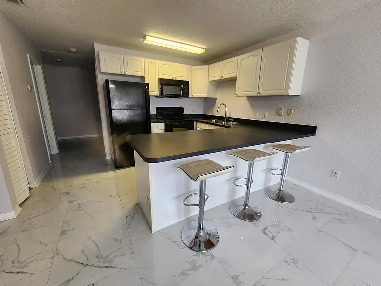 251 Circle Dr #A — Photo 7