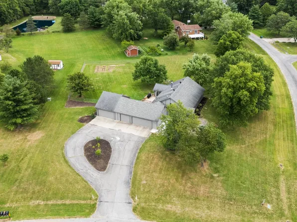 1333 Windover Ct, Fort Wayne, IN 46845