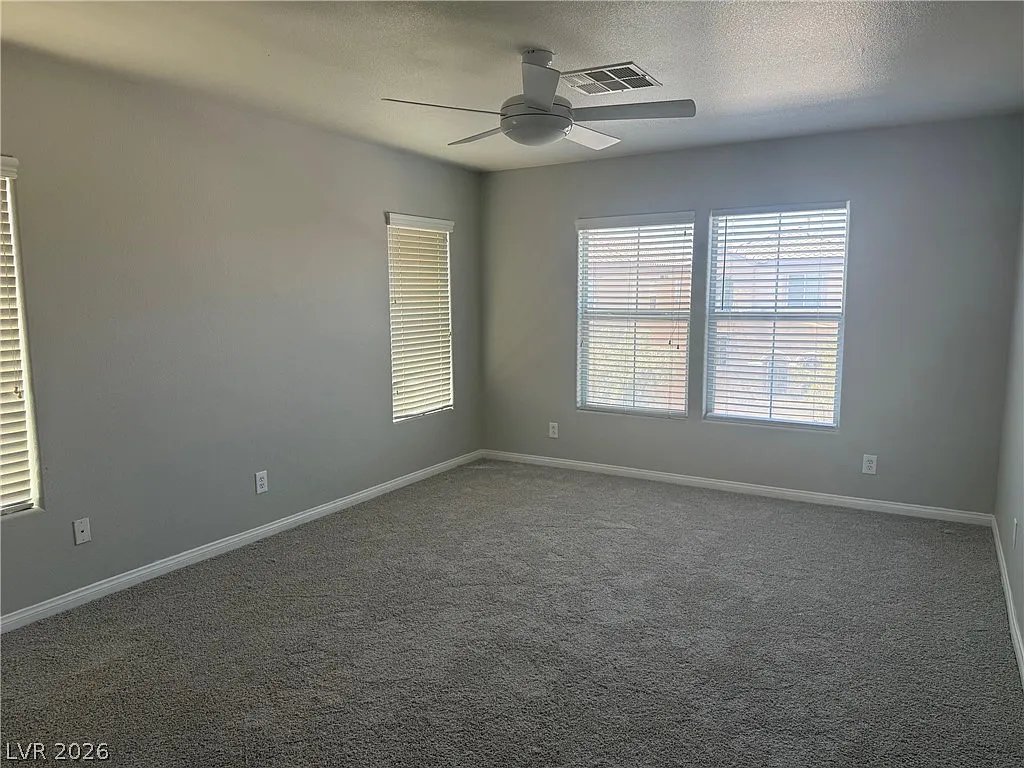 4 bed, 3.0 bath, 1813 sqft, $1,900 — Photo 4