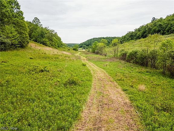 3rd image of Barkley Rd
