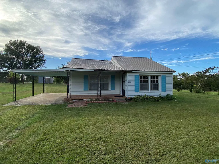 239 Cryer Rd — Photo 1