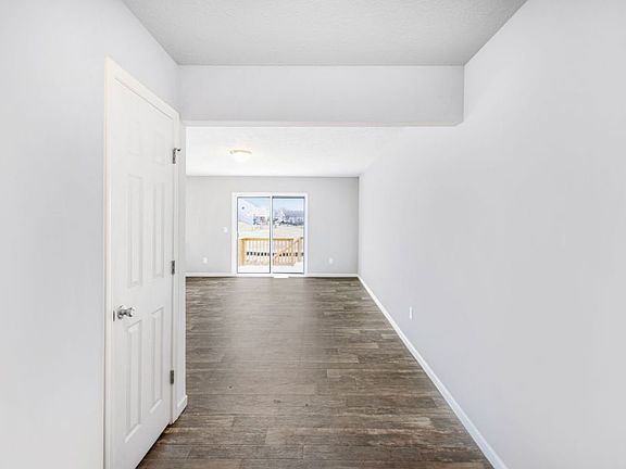 2nd image of 1127 Chesham Ln