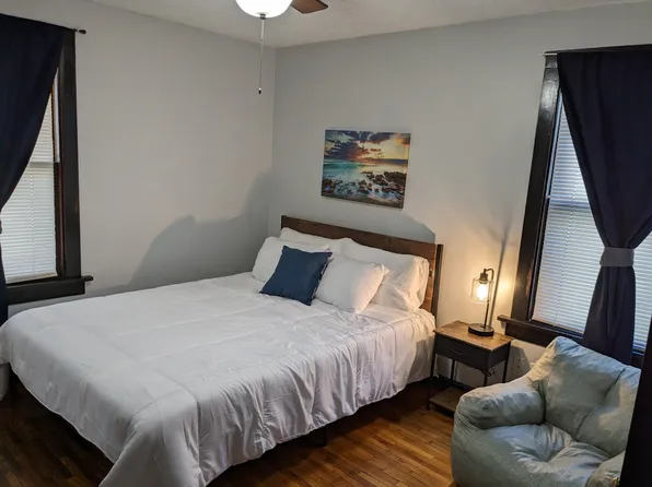 1304 Rhode Island St, Lawrence, KS