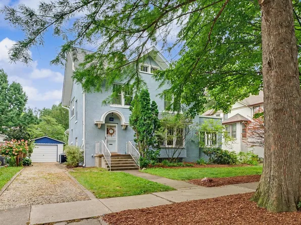 504 W Michigan Ave, Urbana, IL 61801