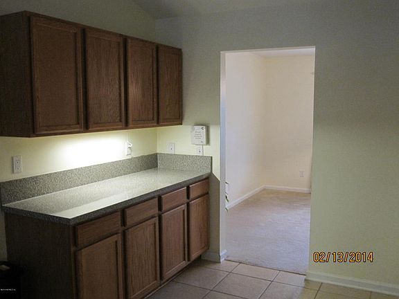3rd image of 2399 Hibiscus Ave