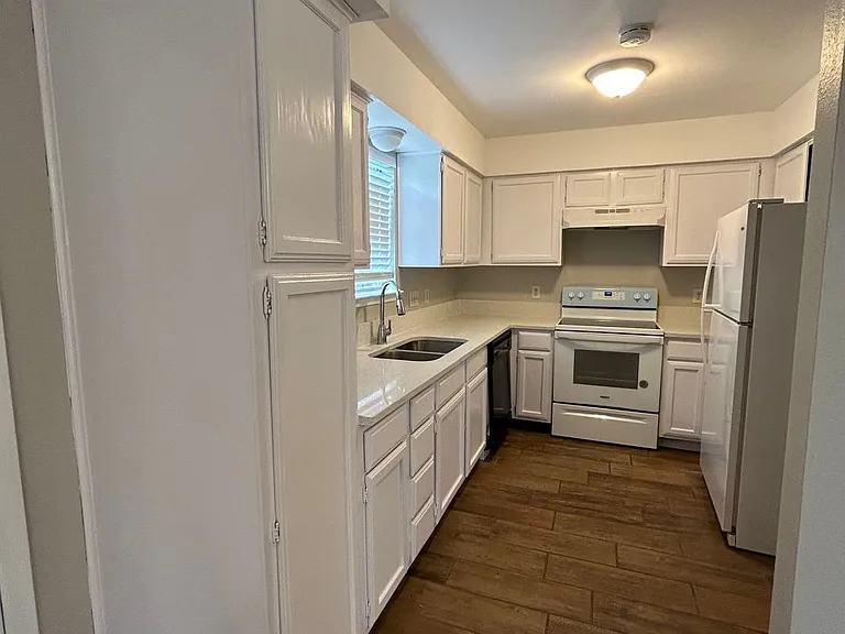 1700 Waterloo Trl #A — Photo 12