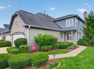 262 Benton Ln, Bloomingdale, IL 60108
