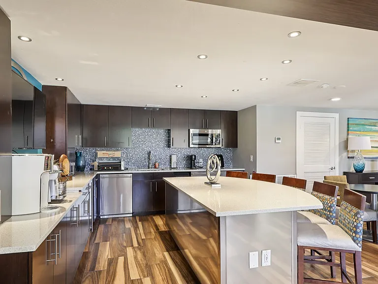 Whisper Lake Apartments — Photo 35