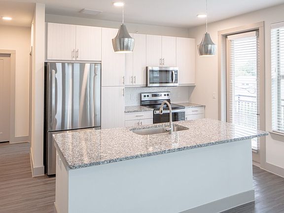 2nd image of 3207 Cedarplaza Ln #332