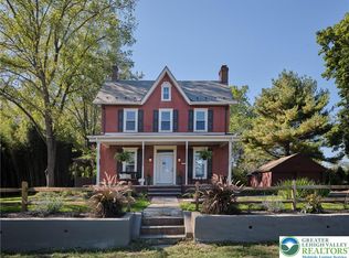 865 Sherers Hill Rd, Riegelsville, PA 18077