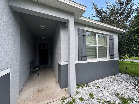 4th image of 2252 Plantation Oak Dr