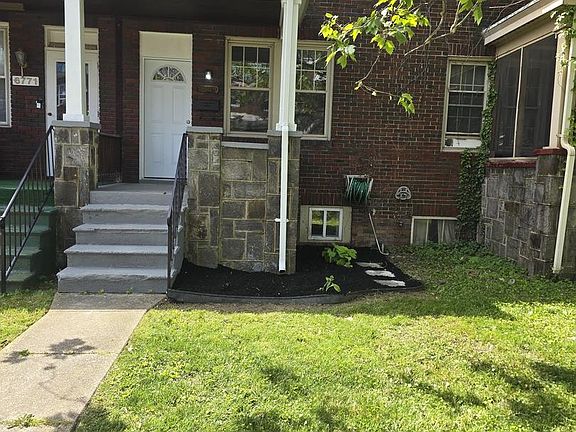 3rd image of 6769 Woodley Rd