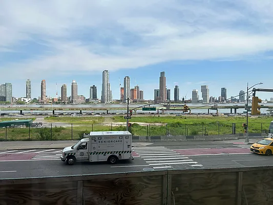 Rented by R New York | media 28