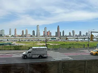 Rented by R New York