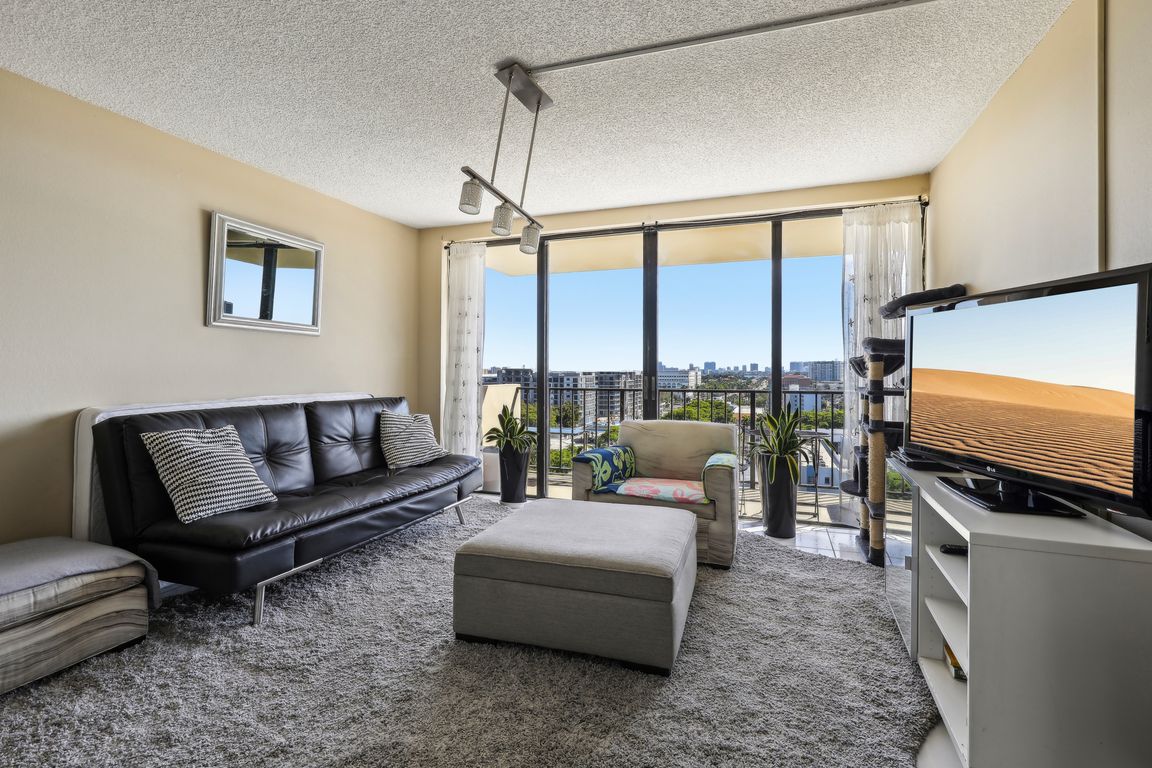 next background image