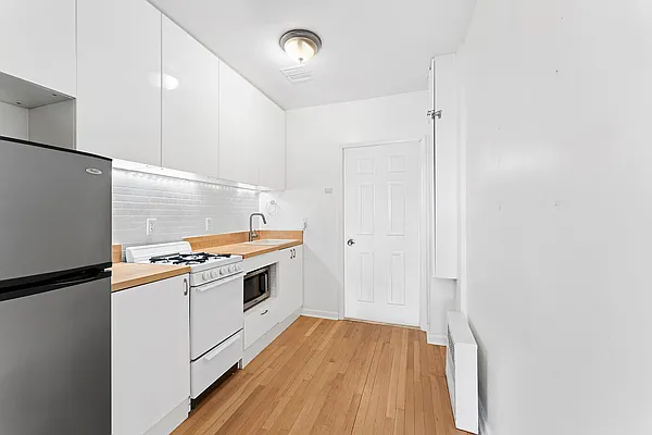 Rented by Compass | media 5