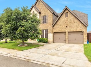 2882 Coral Sky Dr, Seguin, TX 78155