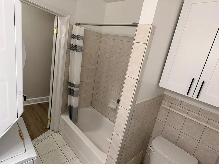 2917 W Girard Ave #2 — Photo 18