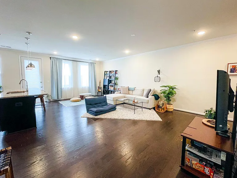 24571 Rosebay Ter — Photo 8