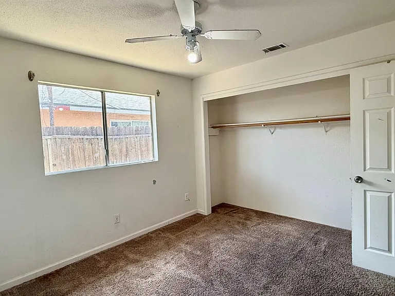 1239 Chittenden Ave — Photo 10