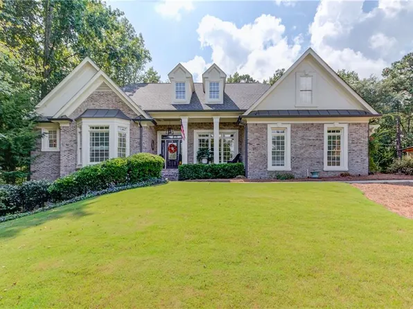 951 Providence Ln, Monroe, GA 30656