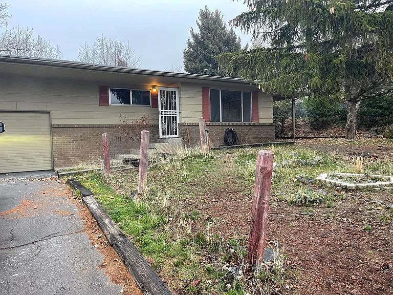 6721 Alva Ave — Photo 1