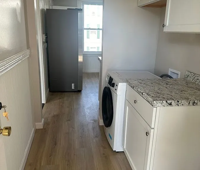 235 Cedar St #1 — Photo 12