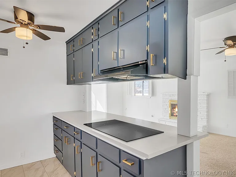 3844 E 56th Pl — Photo 17
