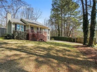 613 Cedar Creek Dr, Dallas, GA 30157