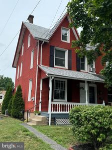 44 S 6th St, Quakertown, PA, 18951