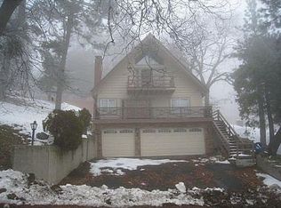 21494 Crest Forest Dr, Cedarpines Park, CA 92325