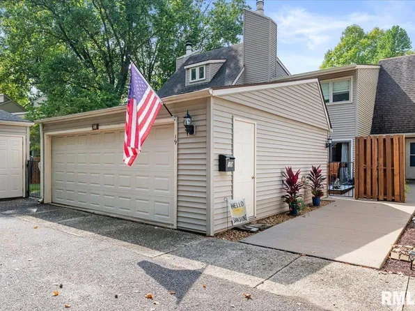 19 Country Pl #19, Springfield, IL 62703