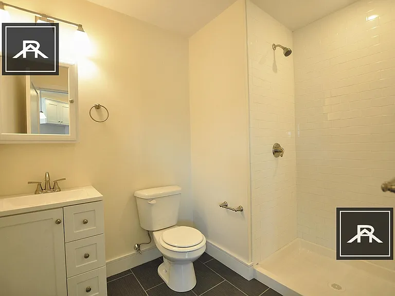 879 Beacon St #7 — Photo 9