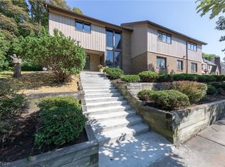17008 Lomond Blvd, Shaker Heights, OH