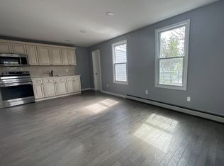 364 Barbey St FLOOR 2, Brooklyn, NY 11207