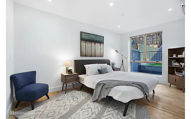 Sold by Douglas Elliman | media 15