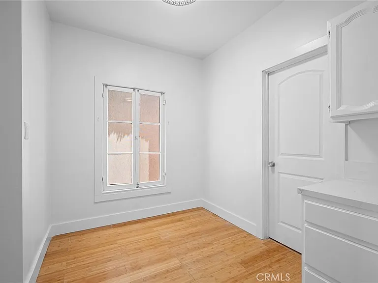 131 S Jackson St #301 — Photo 10