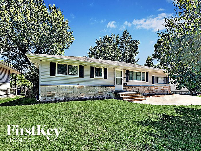 1st image of 1700 Marshall Ct