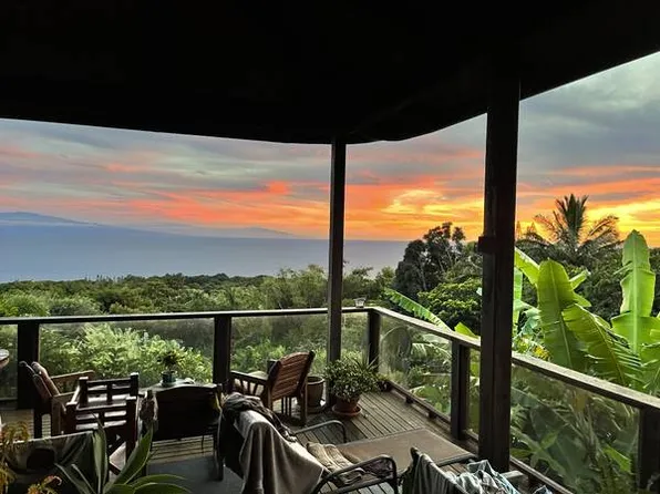41075 Hana Hwy, Hana, HI 96713